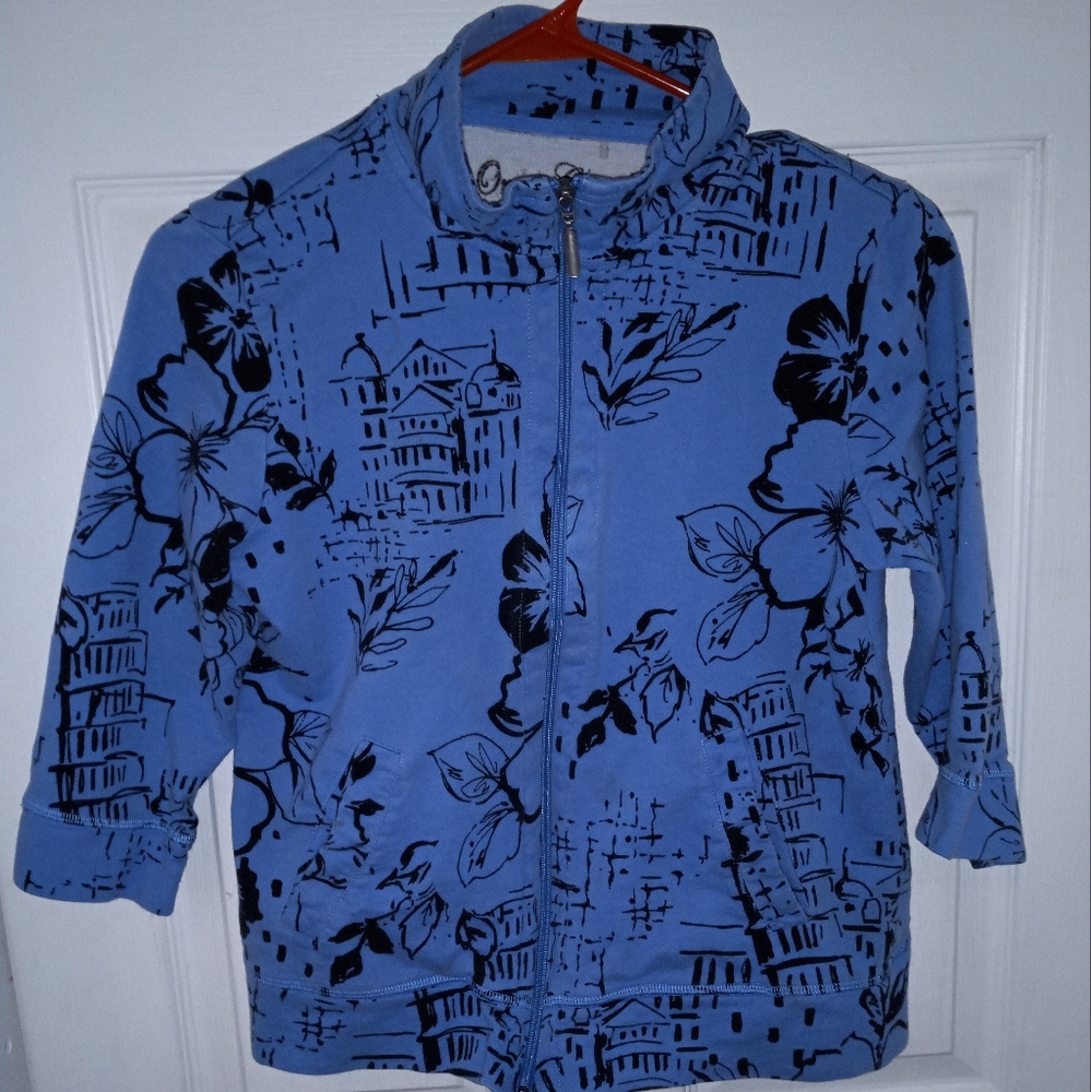 Onque Casuals Small Zip Up Sweatshirt